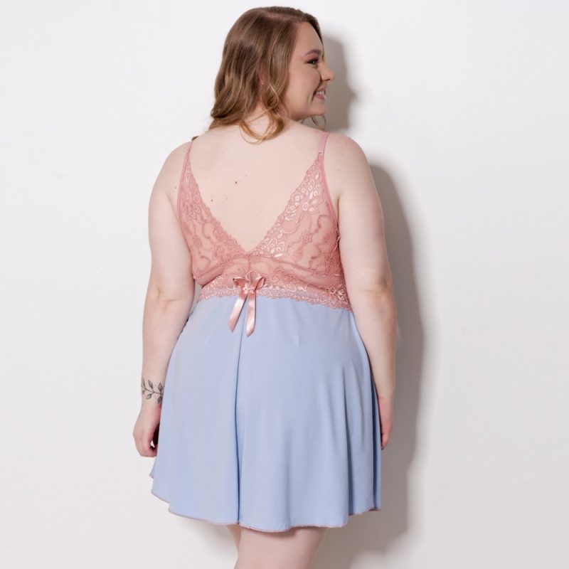 Camisola Sabrina Plus com Renda e Joia - Image 4