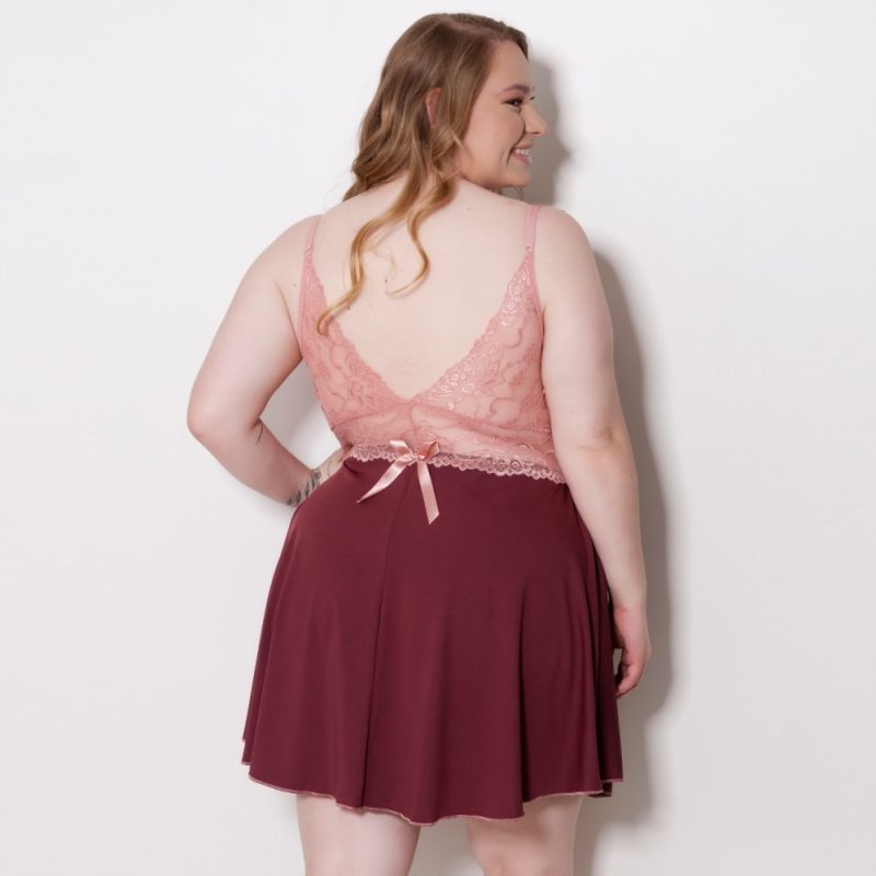 Camisola Sabrina Plus com Renda e Joia - Image 8
