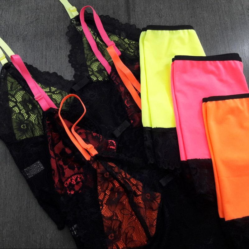 Short Doll Neon com Renda - Image 8