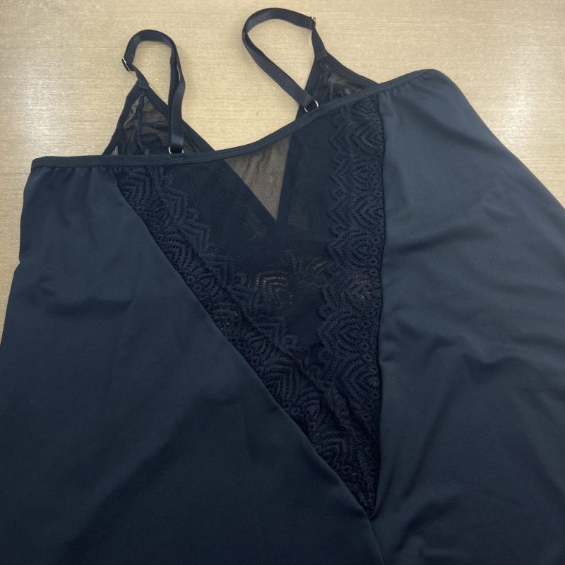 Camisola Plus Size Detalhe em Renda - Image 8